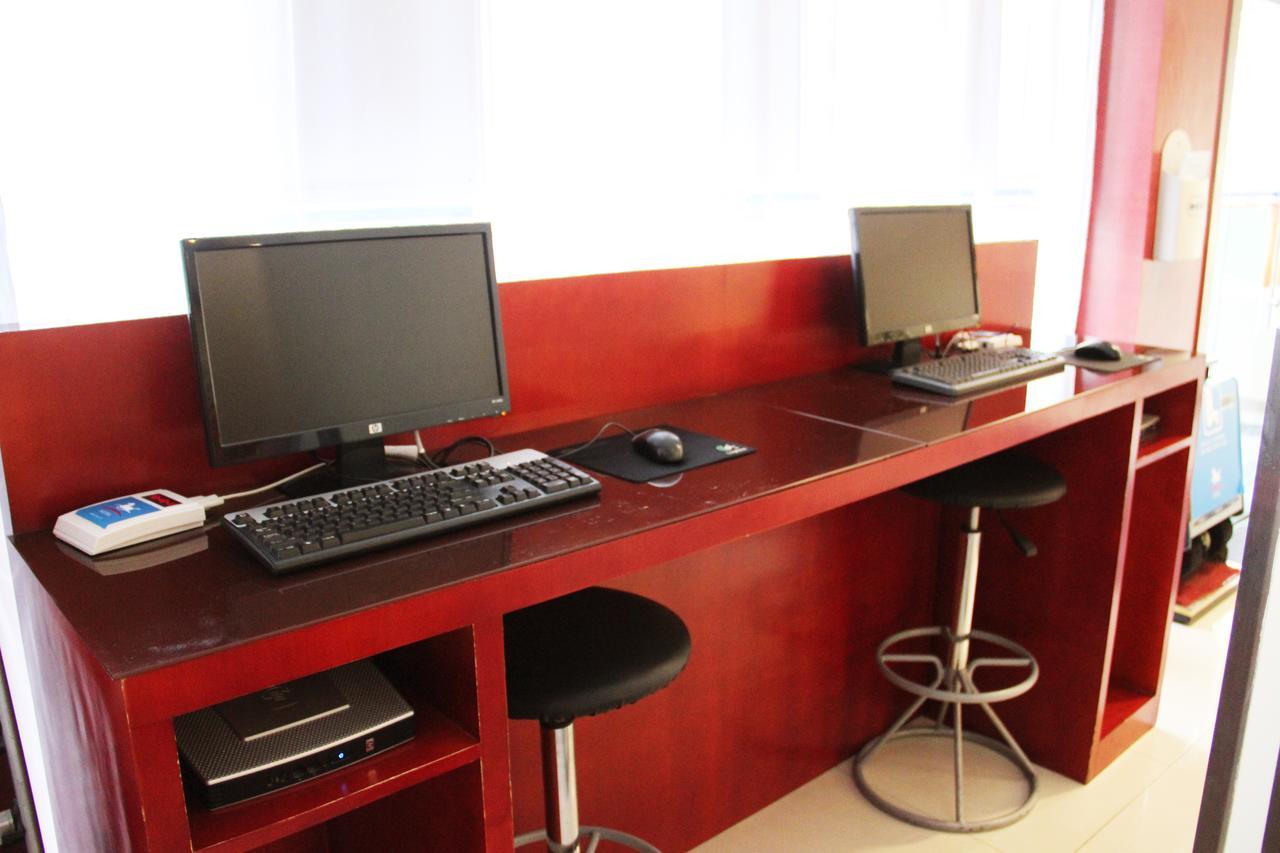 Hanting Express Shanghai Zhabei Park Branch Esterno foto