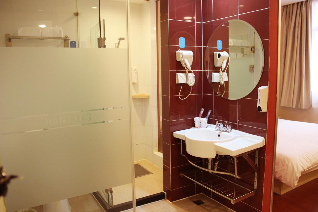 Hanting Express Shanghai Zhabei Park Branch Esterno foto